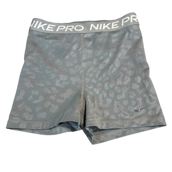 High waisted leopard Nike pro size S - Picture 1 of 3